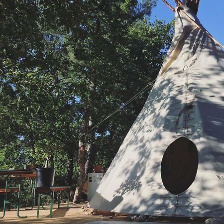 Tipi Lodge Dans La Foret Мімізан Екстер'єр фото